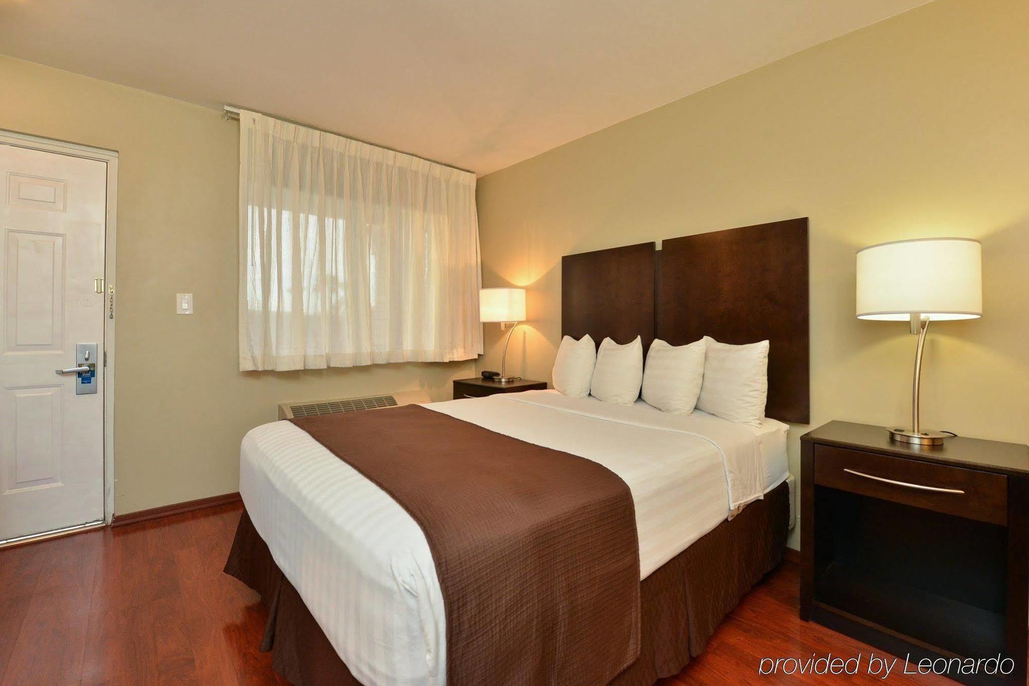 Quality Inn & Suites Phoenix Nw - Sun City Youngtown Ngoại thất bức ảnh