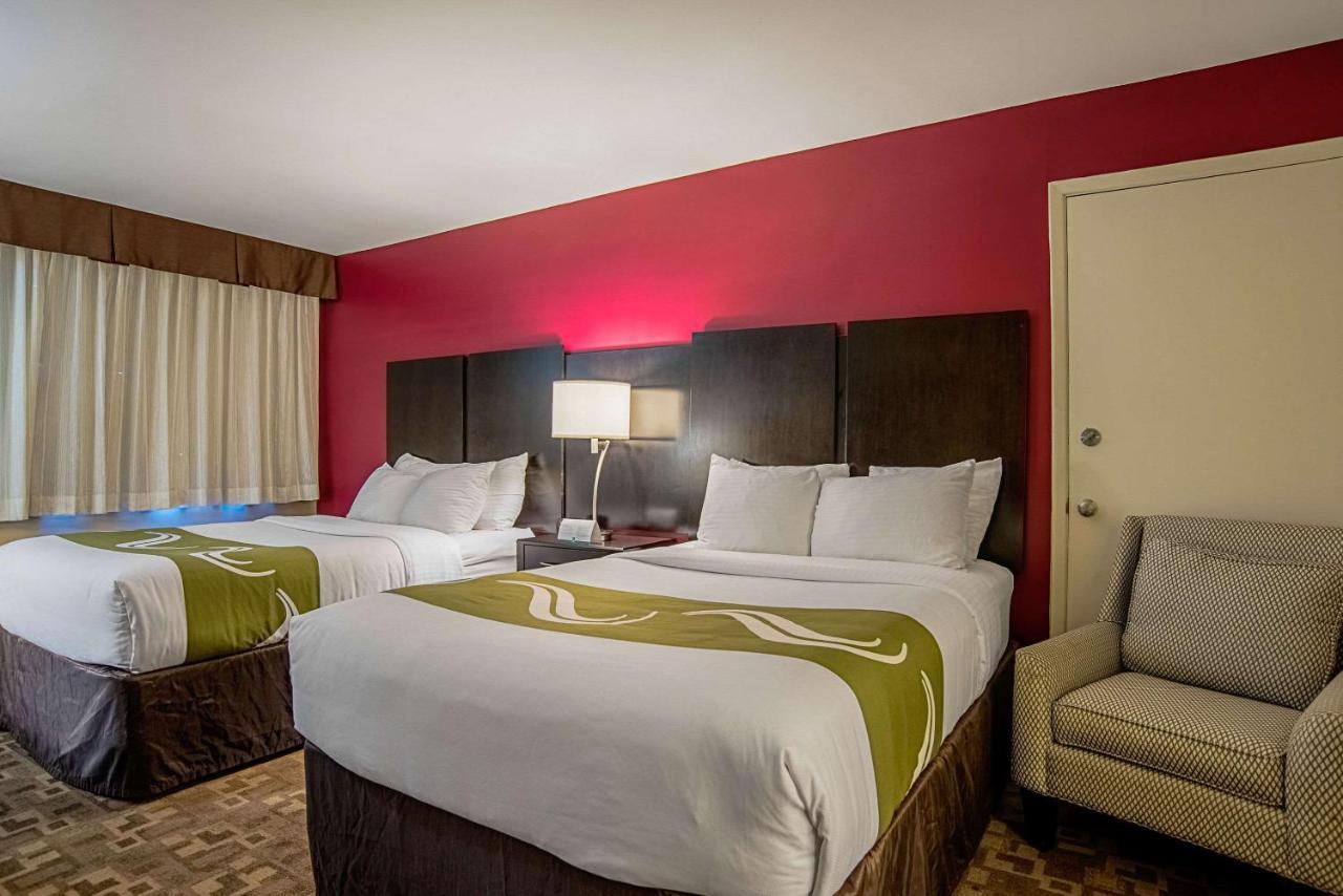 Quality Inn & Suites Phoenix Nw - Sun City Youngtown Ngoại thất bức ảnh